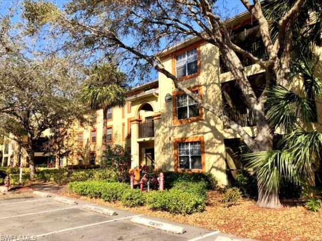 7925 Preserve Cir Apt 324, Naples, FL 34119