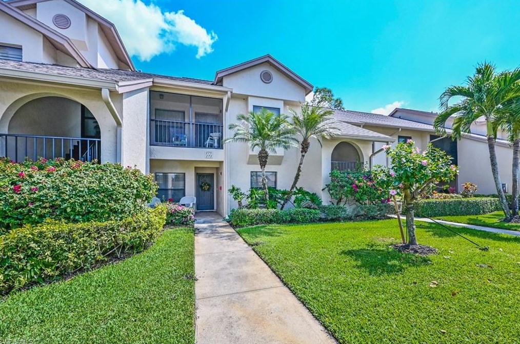 173 Fox Glen Dr, Naples, FL 34104-5141