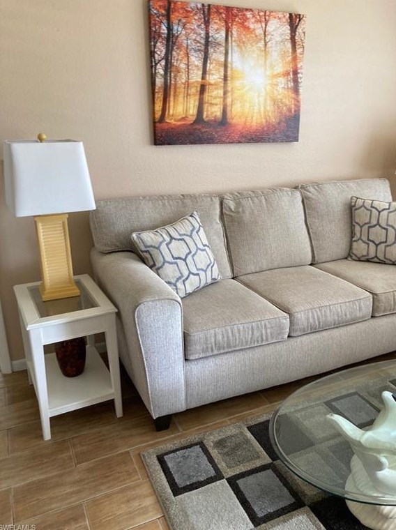4345 27th Ct Sw # 6-202, Naples, FL