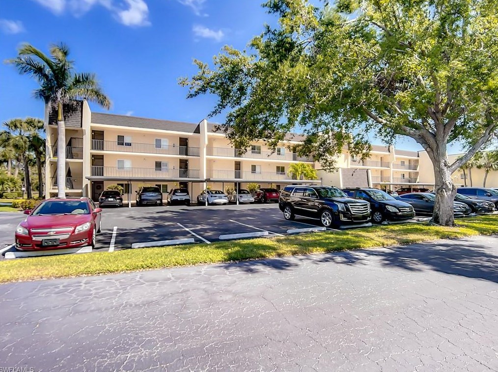 25808 Cockleshell Dr #214, Bonita Springs, FL 34135