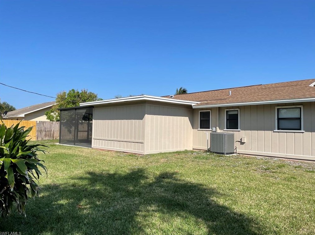 7310 Jonas Rd, Fort Myers, FL 33967-3035