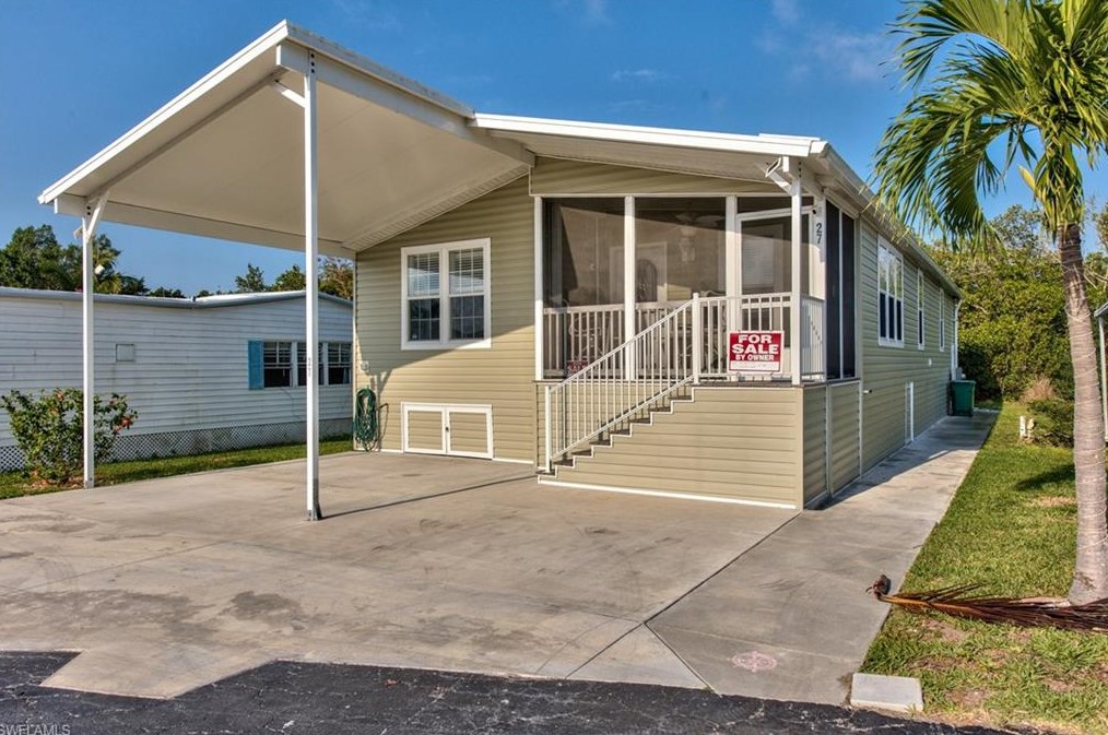 777 Walkerbilt Rd #27, Naples, FL 34110