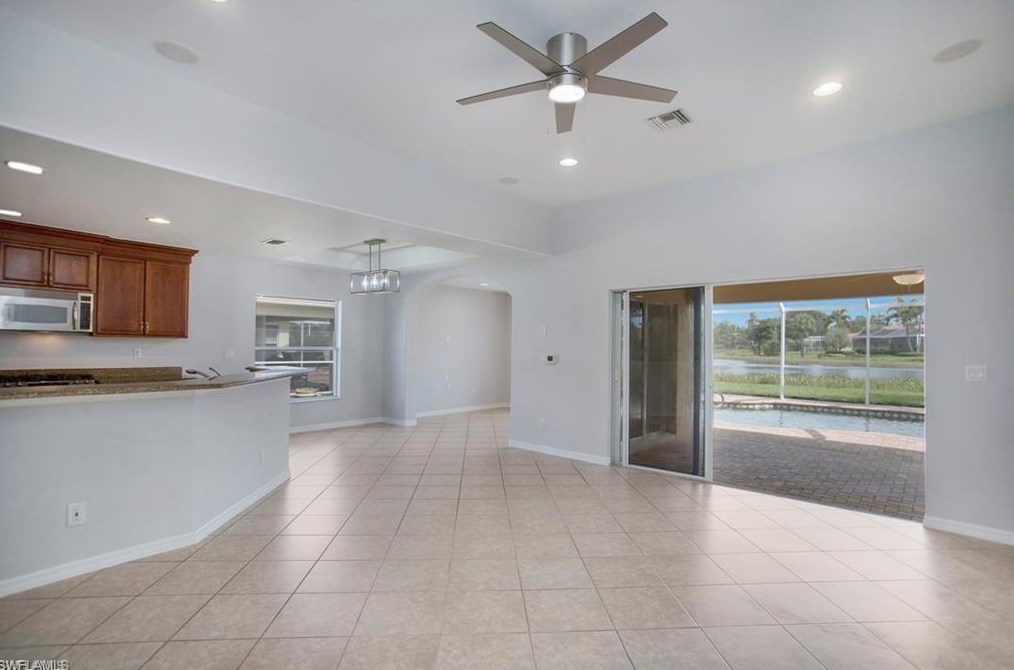 9314 La Bianco St, Fort Myers, FL 33967