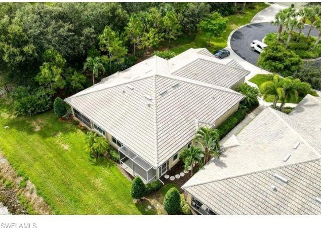 9894 Palmarrosa Way, Fort Myers FL  33919-6068 exterior