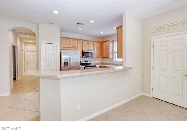 9894 Palmarrosa Way, Fort Myers FL  33919-6068 exterior