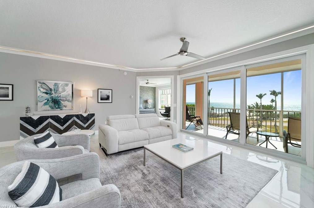 260 Barefoot Beach Blvd #303, Bonita Springs, FL 34134