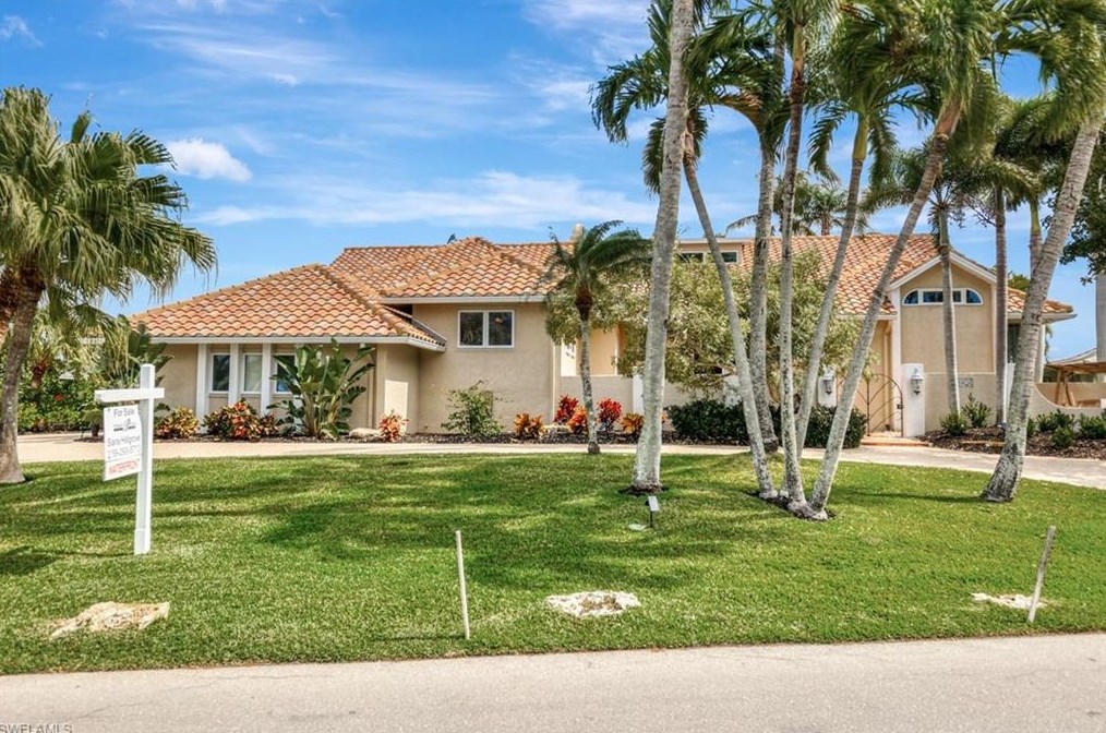 26876 Mclaughlin Blvd, Bonita Springs FL  34134-3846 exterior