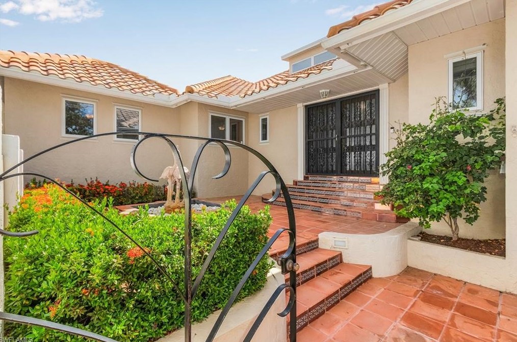 26876 Mclaughlin Blvd, Bonita Springs FL  34134-3846 exterior