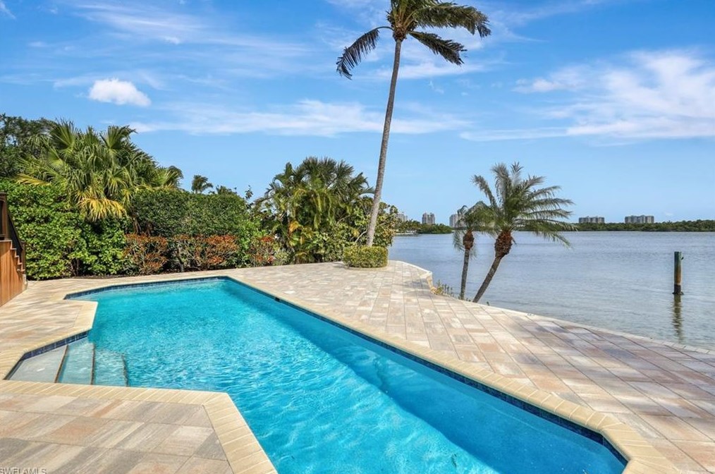 26876 Mclaughlin Blvd, Bonita Springs FL  34134-3846 exterior
