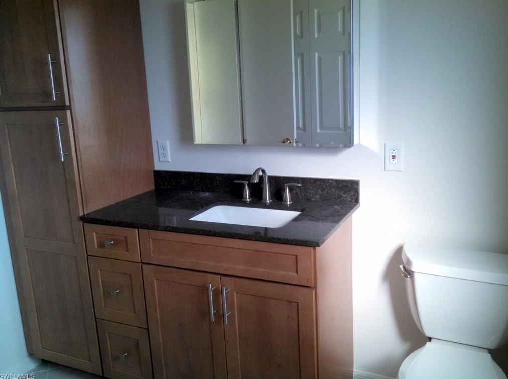 9092 Caloosa Rd, Fort Myers FL  33967-3269 exterior