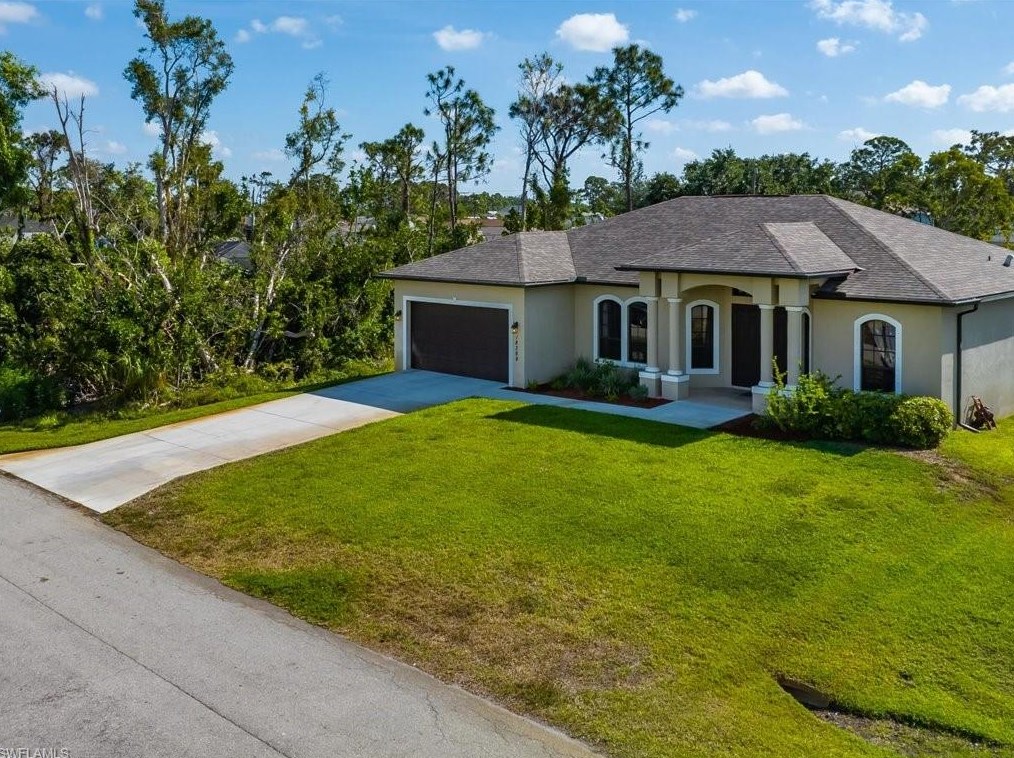 18399 Fuchsia Rd, Fort Myers, FL 33967-3203