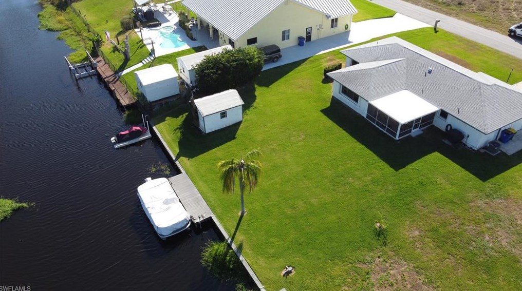372 Parker St, Lake Placid, FL 33852-9793