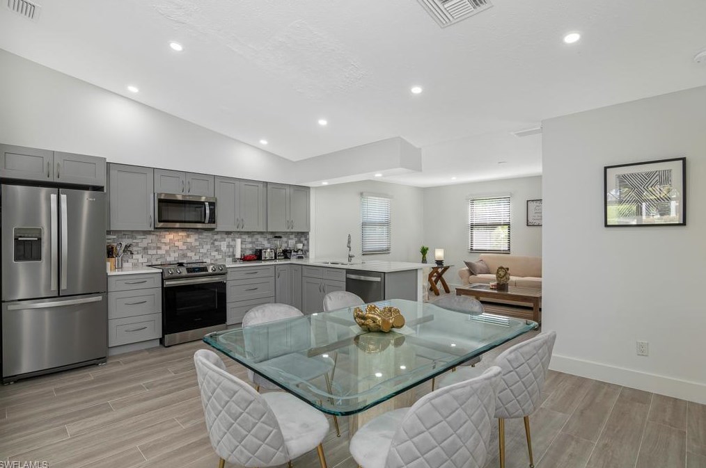 429 Heathwood Dr, Marco Island, FL 34145