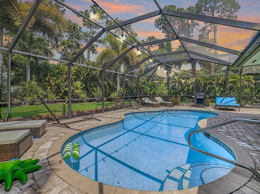 1749 Knights Way, Naples, FL 34112