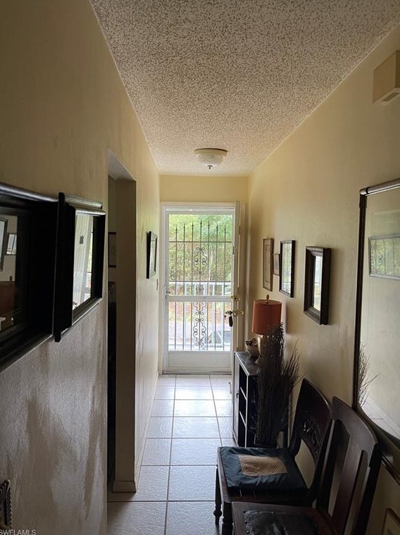 5685 Whitaker Rd #c-203, Naples, FL 34112