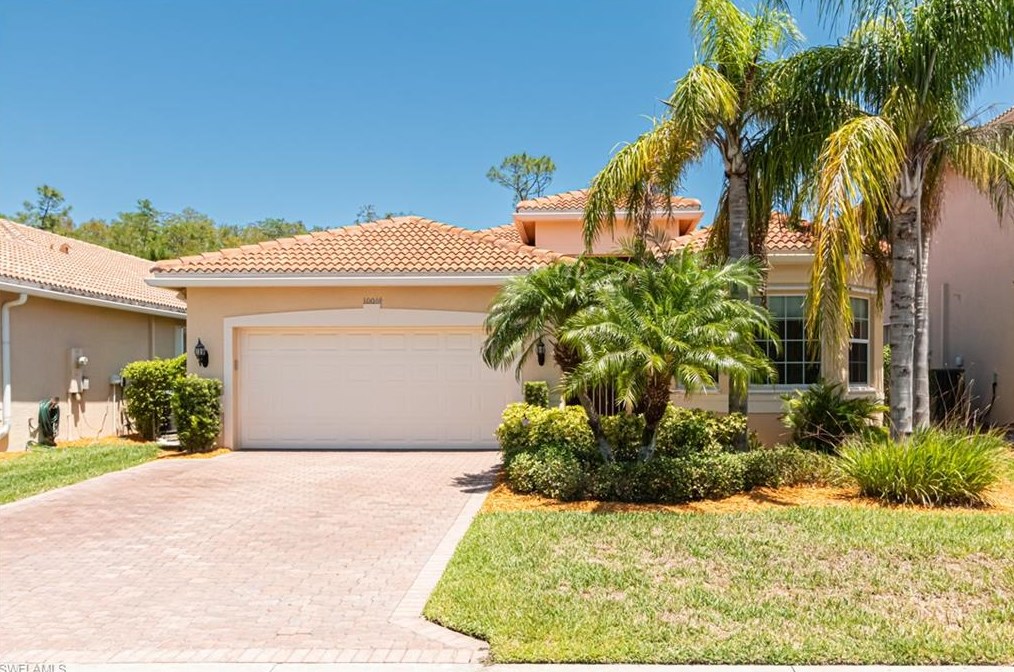10044 Mimosa Silk Dr, Fort Myers, FL 33913-8815