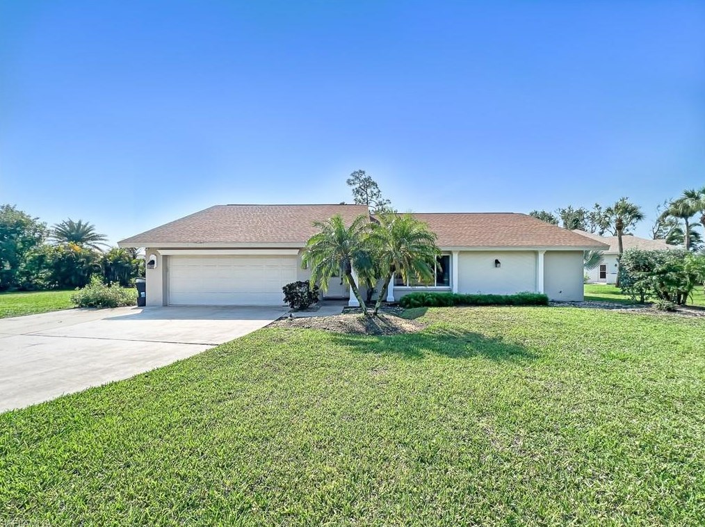 16552 Bear Cub Ct, Fort Myers, FL 33908-4323
