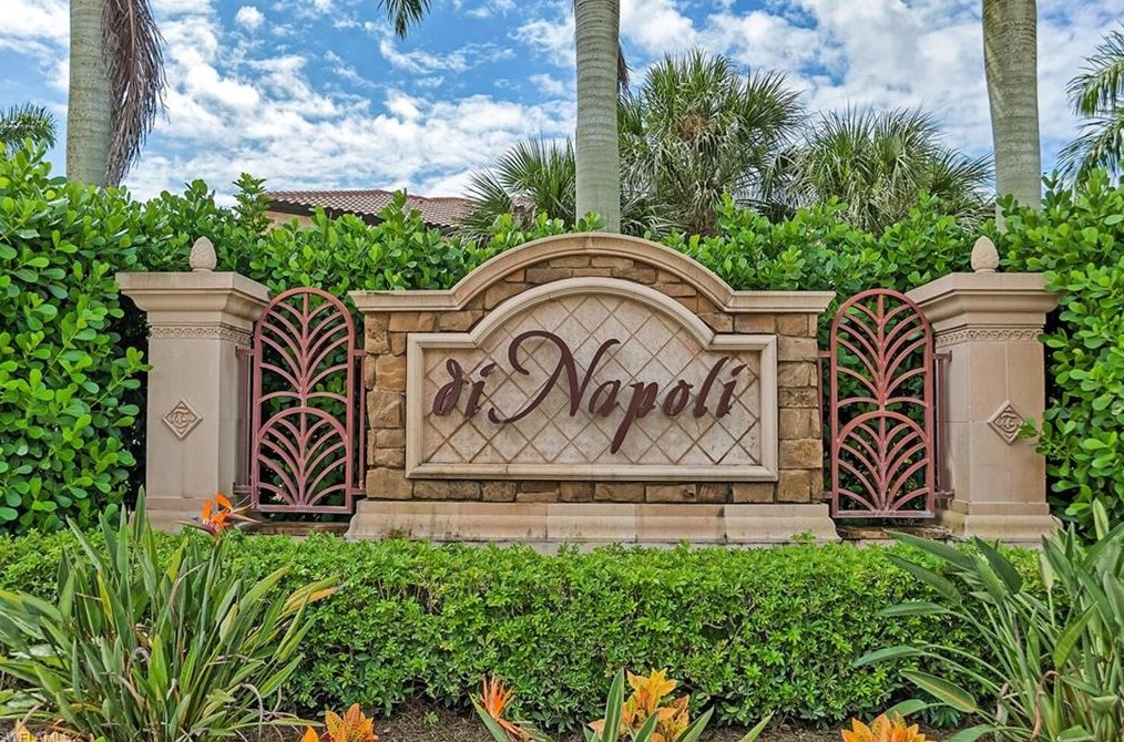9512 Napoli Ln #101, Naples, FL 34113
