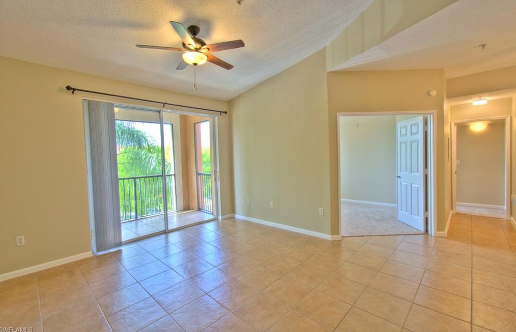 1210 Reserve Way #9-303, Naples, FL 34105