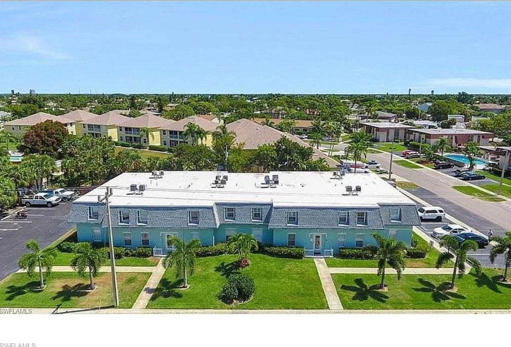 465 Bald Eagle Dr #11, Marco Island, FL 34145