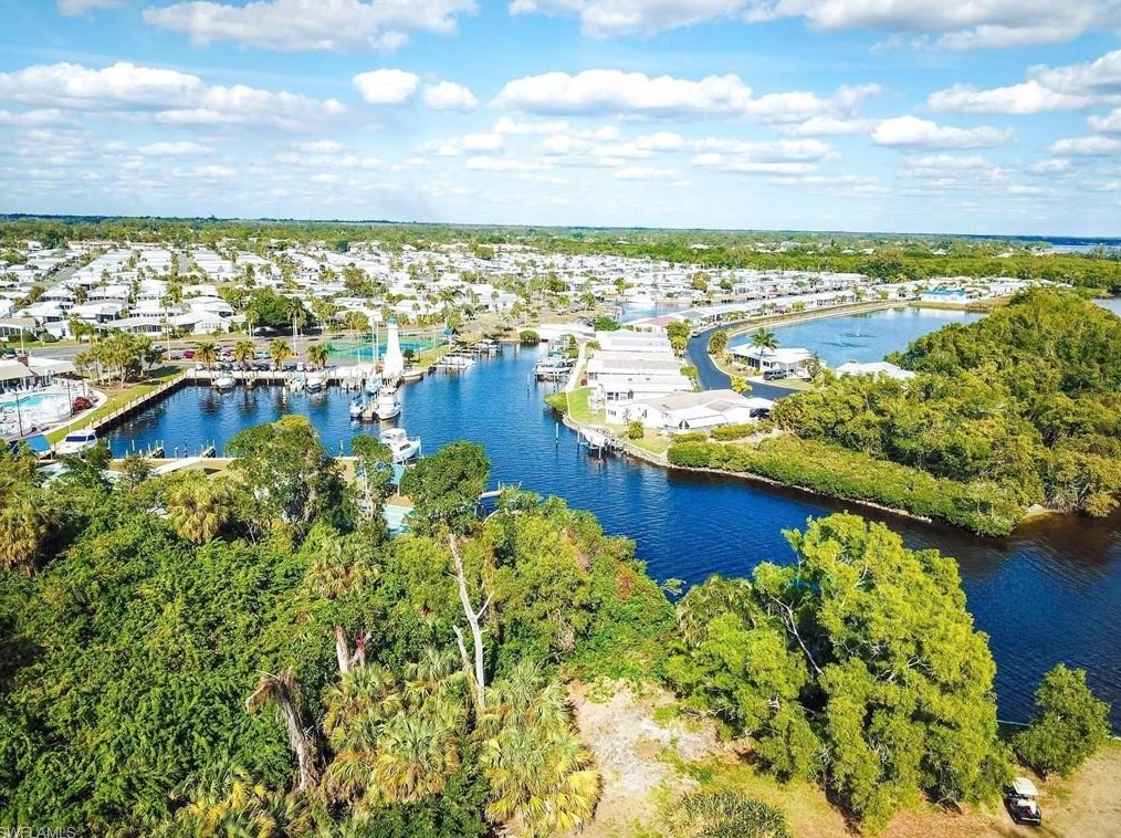 14513 Nathan Hale Ln, Fort Myers FL  33917-9041 exterior