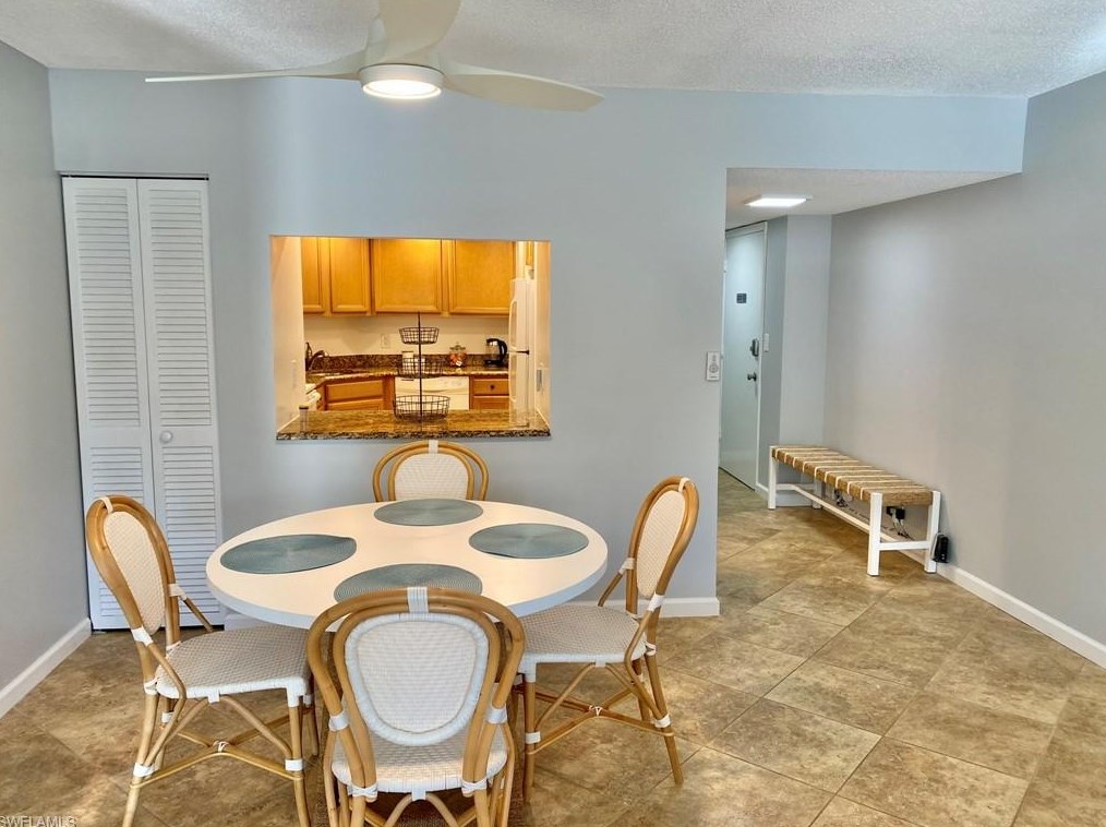 5 Bluebill Ave #203, Naples, FL 34108