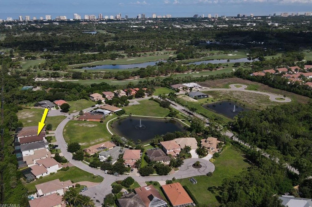 2875 Coco Lakes Dr, Naples, FL 34105