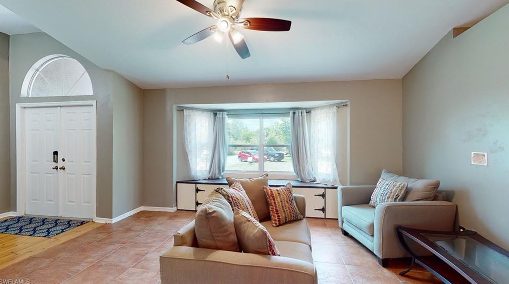 3225 72nd Ave Ne, Naples, FL 34120