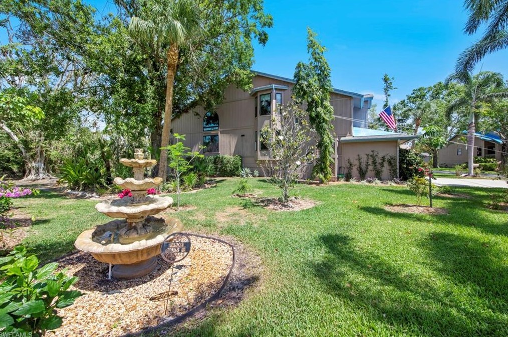 17690 Heron Ln, Fort Myers, FL 33908-6178