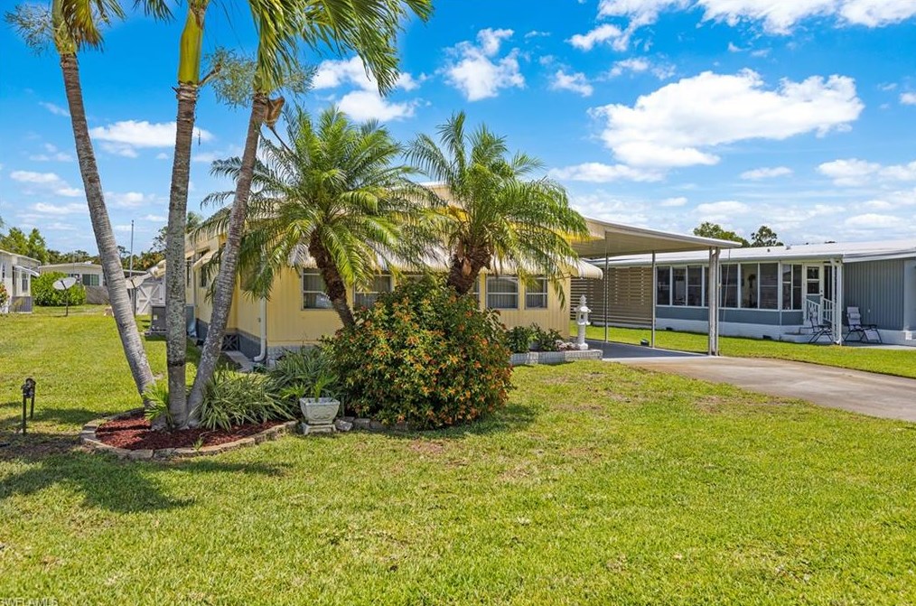 26080 Kings Rd, Bonita Springs, FL 34135