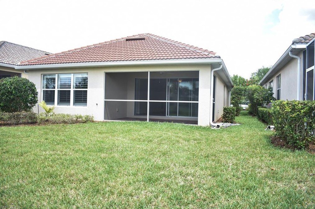 8776 Querce Ct, Naples, FL 34114
