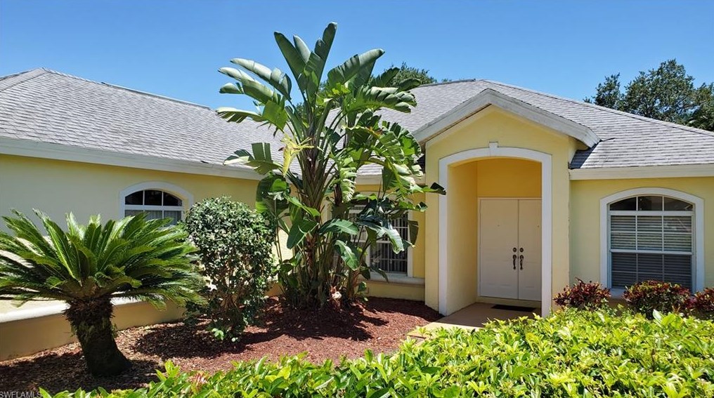 1487 Vintage Ln, Naples, FL 34104