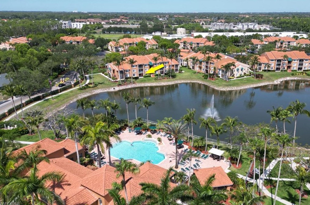 1185 Wildwood Lakes Blvd Apt 106, Naples, FL 34104
