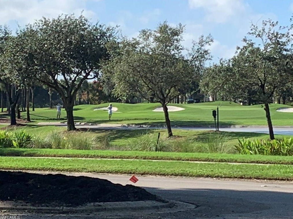 2170 Arielle Dr #709, Naples, FL 34109