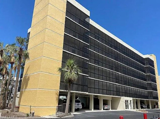 4491 Bay Beach Ln #123, Fort Myers Beach, FL 33931
