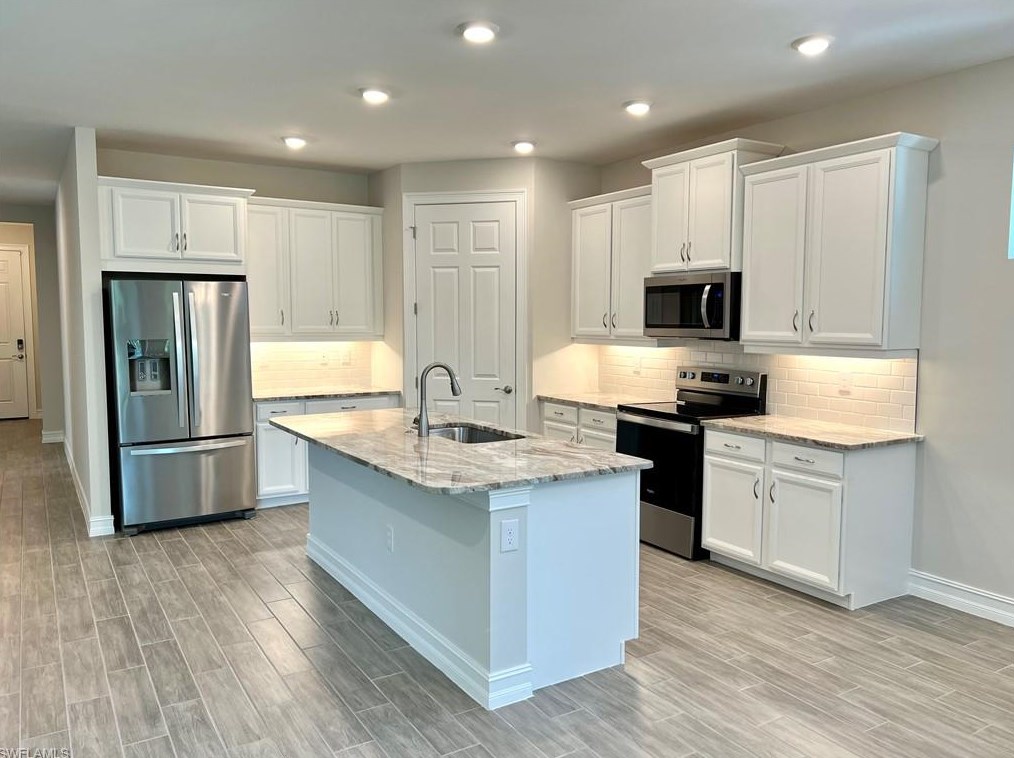 4454 Pine Lake Rd, Bonita Springs, FL 34134