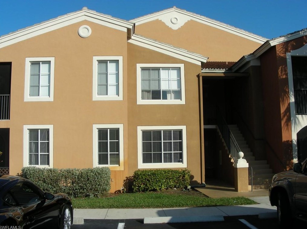 1210 Reserve Way #9-102, Naples, FL 34105
