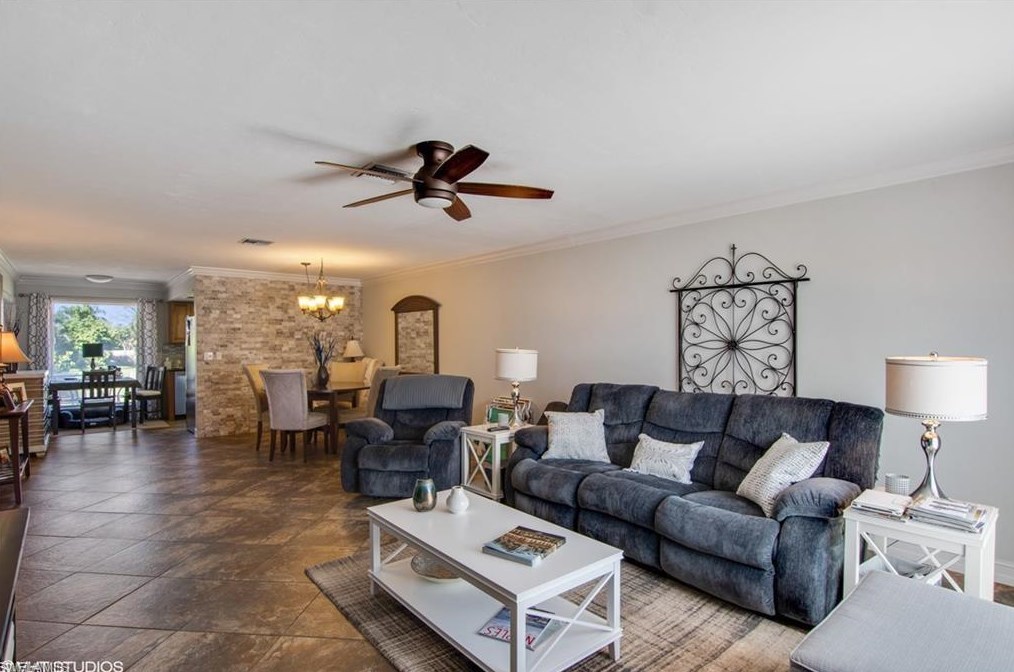 787 Palm View Dr # 3, Naples, FL