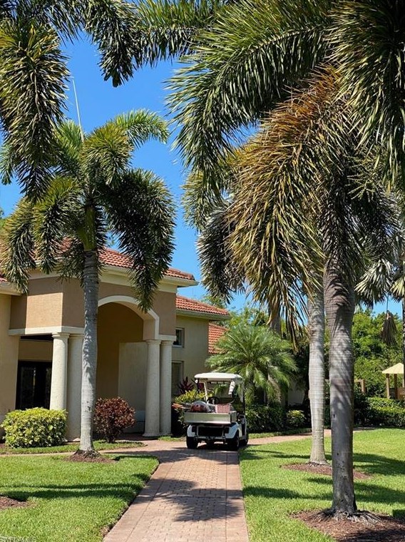 8225 Ibis Club Dr Apt 213, Naples, FL 34104