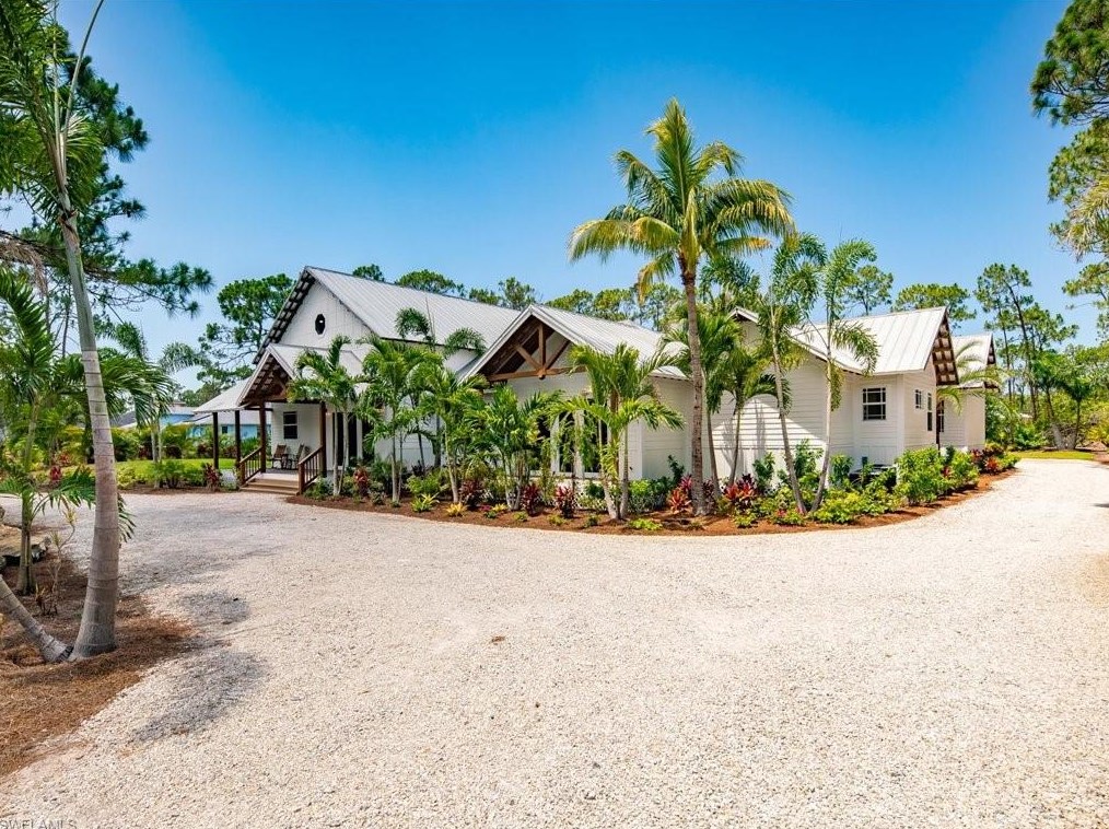 25168 Stillwell Pkwy, Bonita Springs, FL 34135