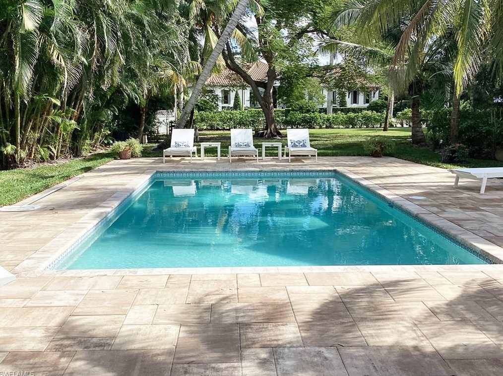 2627 Half Moon Walk, Naples, FL 34102