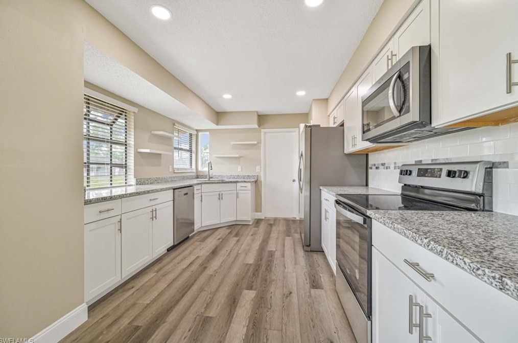 109 6th Ave, Cape Coral, FL 33909