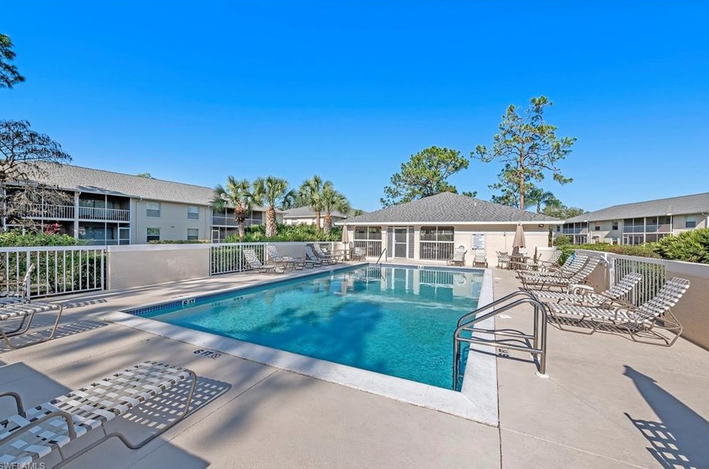 745 Landover Cir #104, Naples, FL 34104