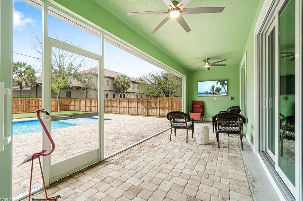 28124 Sunset Dr, Bonita Springs FL  34134-7503 exterior