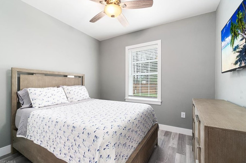 28124 Sunset Dr, Bonita Springs FL  34134-7503 exterior