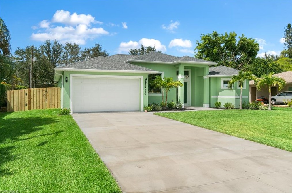 28124 Sunset Dr, Bonita Springs, FL 34134