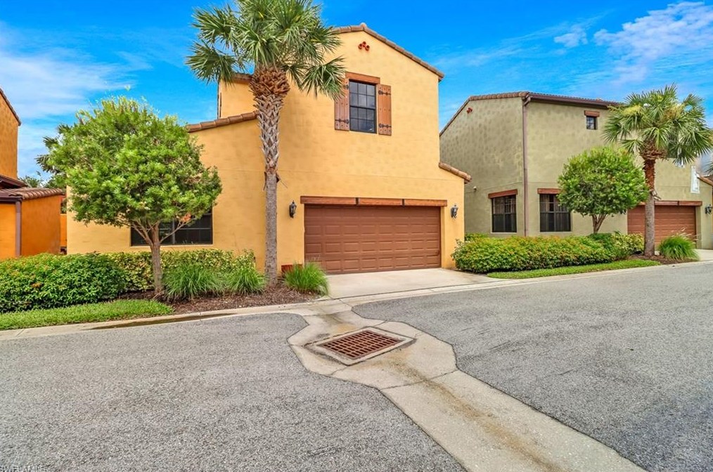 11876 Nalda St, Fort Myers, FL 33912-8971