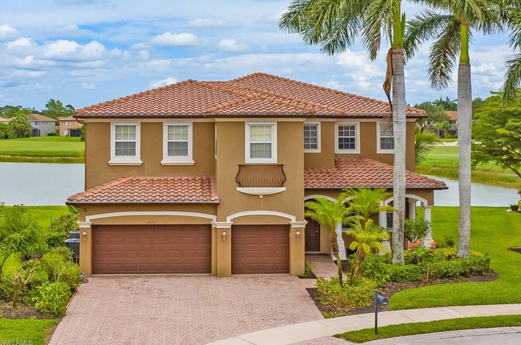 1770 Sarazen Pl, Naples, FL 34120