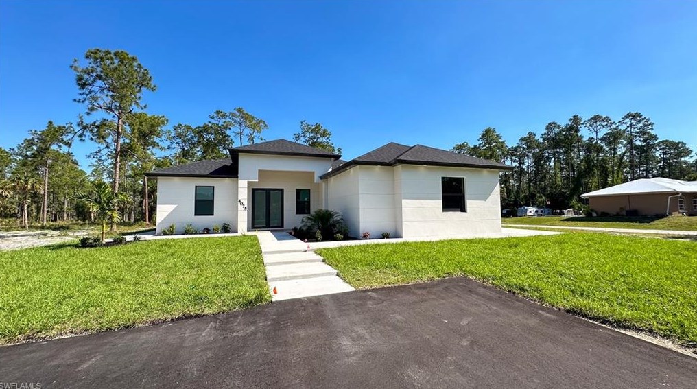 3449 43rd Ave, Naples, FL 34120-4451