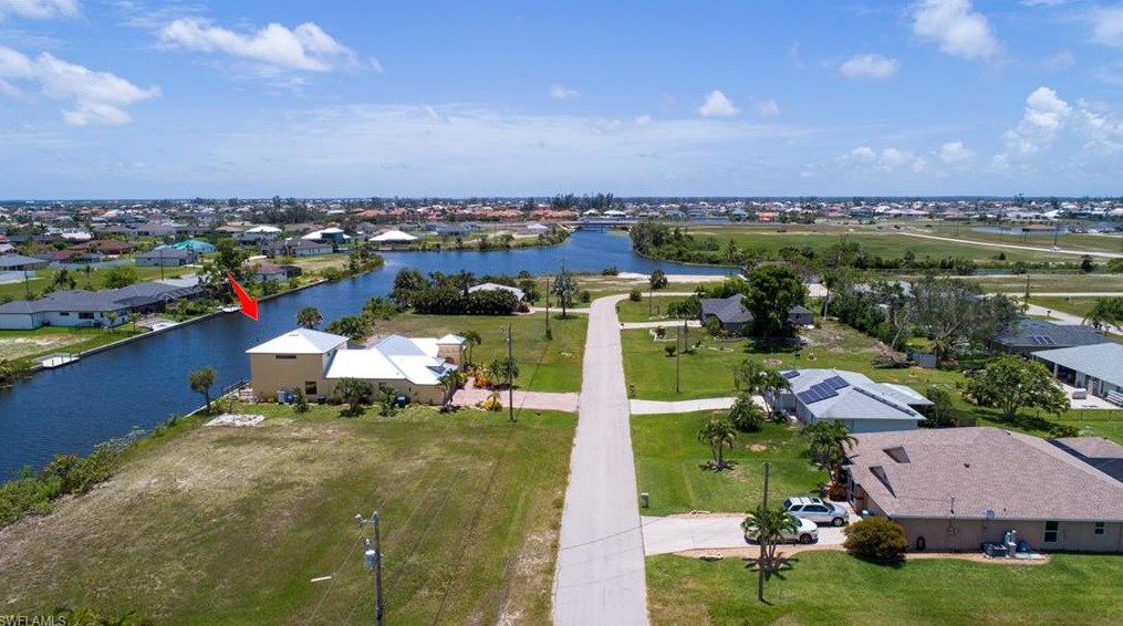 2900 1st Terrace, Cape Coral, FL 33991